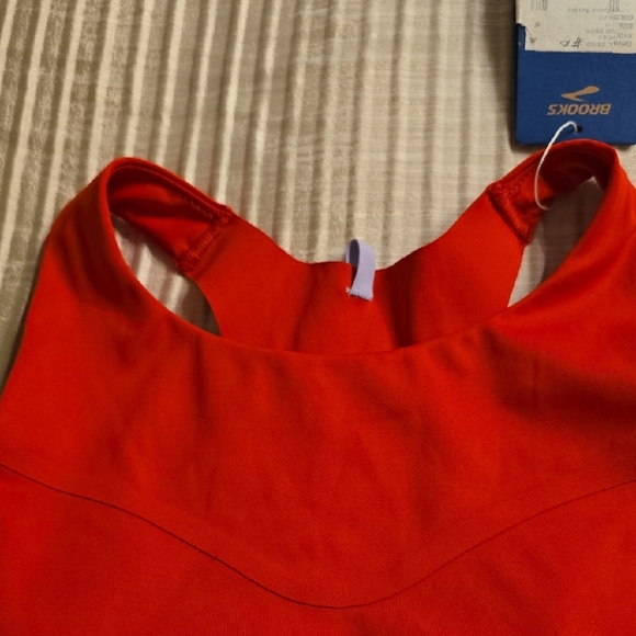 Brooks Running Sports Bra Crop Top High Neck Bold Red 38E(DD) - Picture 11 of 16